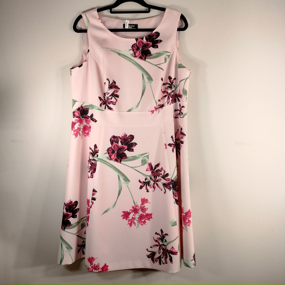 Nine West Pink Floral Fit and Flare Sleeveless Knee Length Dress